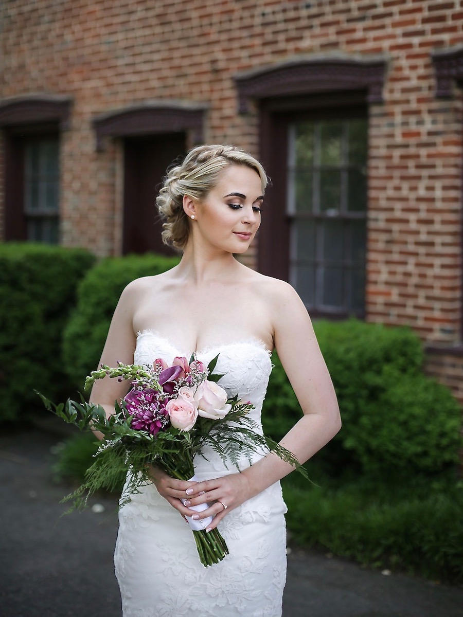 Elegant Bride with Bouquet
